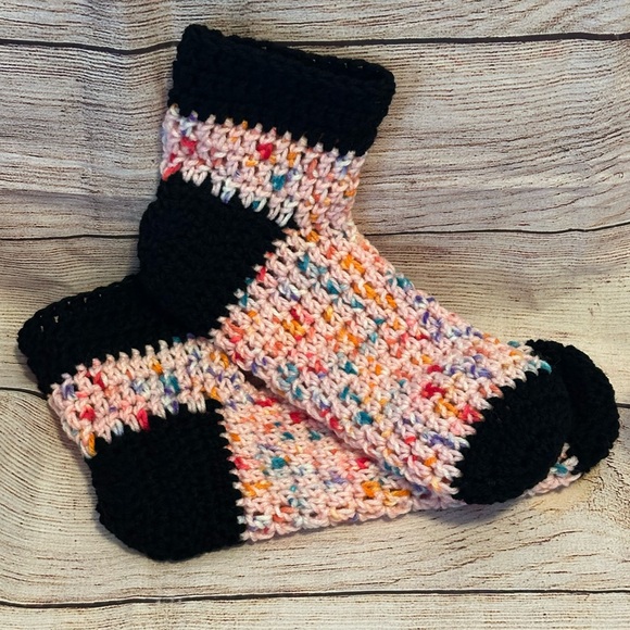 Crochet Socks are super comfortable and warm. - Picture 8 of 10